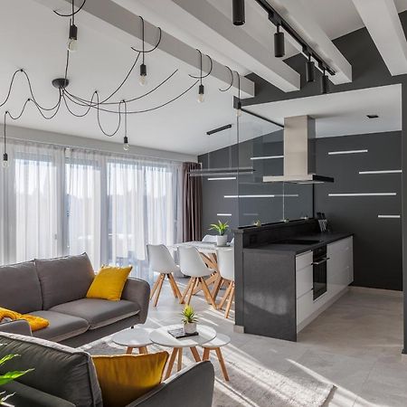 Noir Hotel - Penthouse Apartman Segedyn Zewnętrze zdjęcie