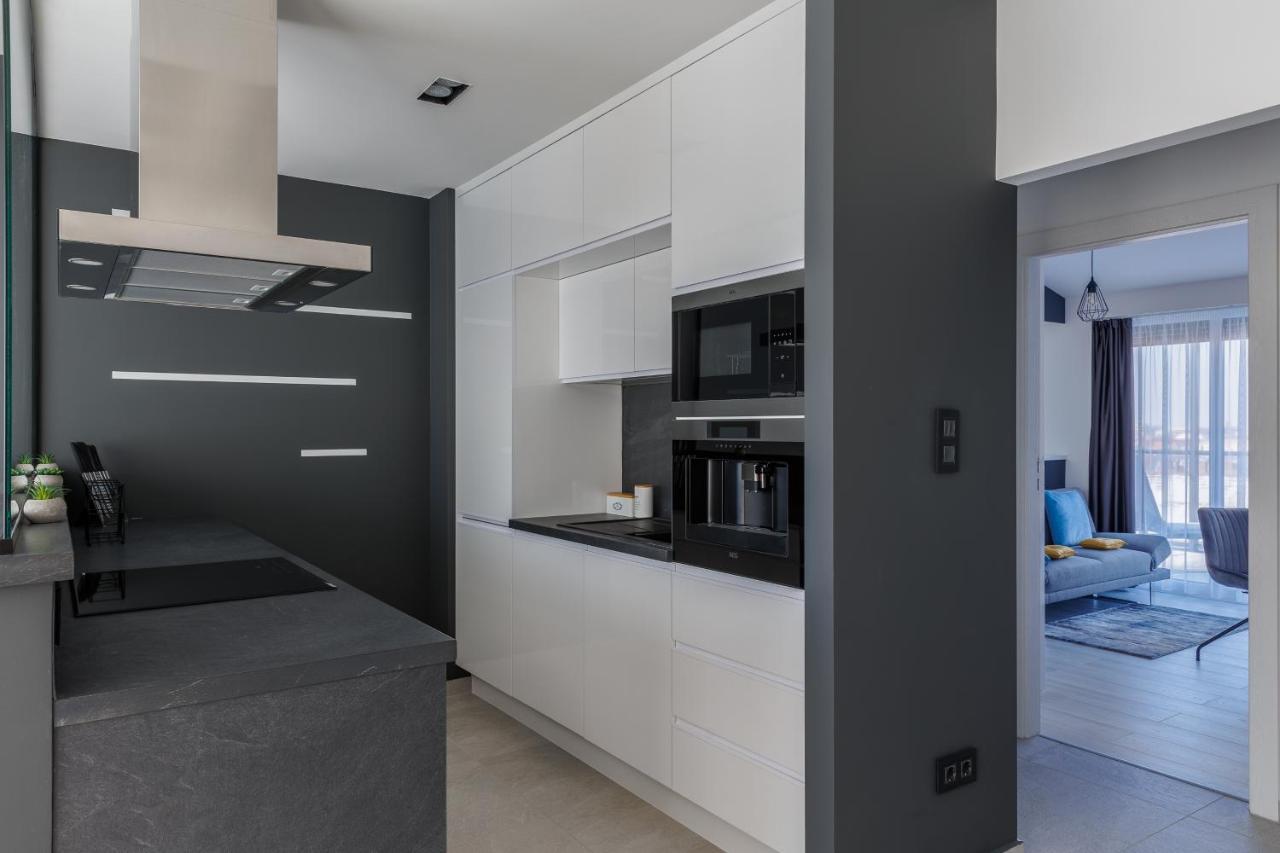 Noir Hotel - Penthouse Apartman Segedyn Zewnętrze zdjęcie