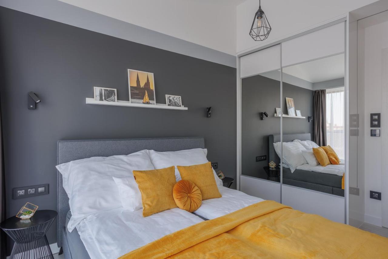 Noir Hotel - Penthouse Apartman Segedyn Zewnętrze zdjęcie