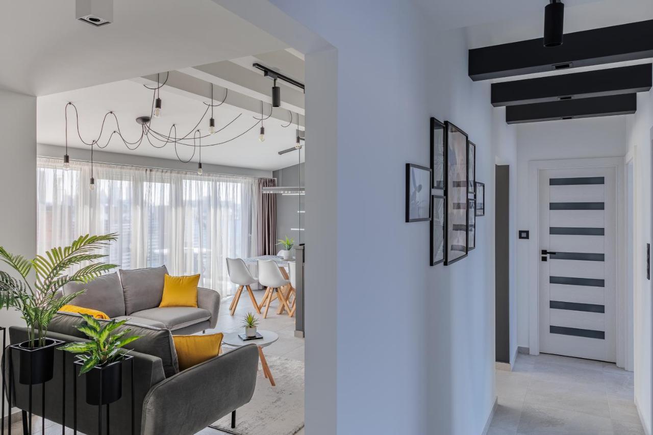 Noir Hotel - Penthouse Apartman Segedyn Zewnętrze zdjęcie
