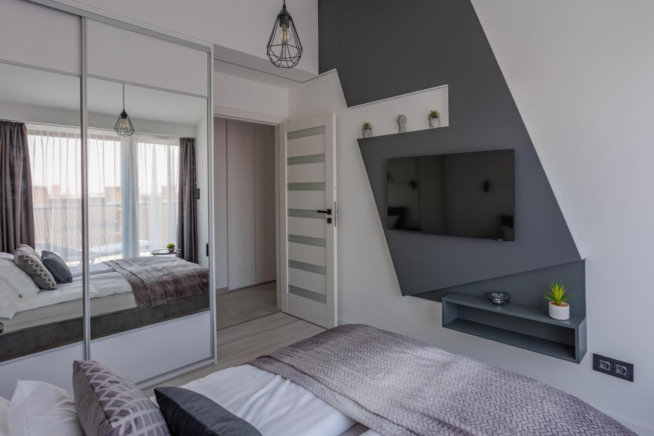 Noir Hotel - Penthouse Apartman Segedyn Zewnętrze zdjęcie